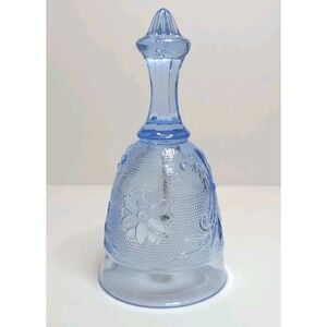 Tiara Exclusive Indiana Glass Sandwich Dinner Bell, Ice Blue Excellent Condition